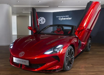 国产跑车MG Cyberstet被曝31.79万起售：采用双座设计 拥有一套软顶机械敞篷结构