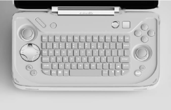 AYANEO FLIP翻盖掌机亮相：采用白色机身 整体为小型笔记本造型