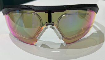 航空护目镜可防御多种激光