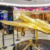 深圳3D打印技术打造的黄金贴金定制飞机摆件获得了吉尼斯世界纪录认证