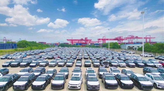 今年中国汽车出口有望超过400万辆 超越日本成全球第一大出口国
