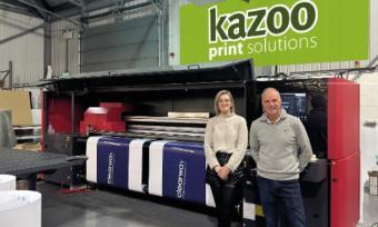 Kazoo Print安装CMYUK的UV LED混合打印机