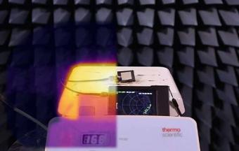 研究人员利用微波提高柔性温度传感器开发的热度