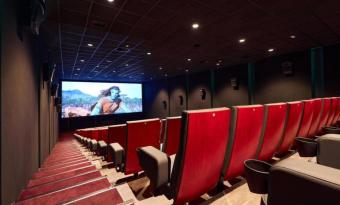 伊甸园电影院在所有电影院推出最先进的激光放映机