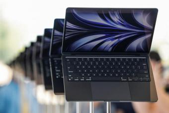Apple推出配备更快M3芯片的MacBook Air笔记本电脑